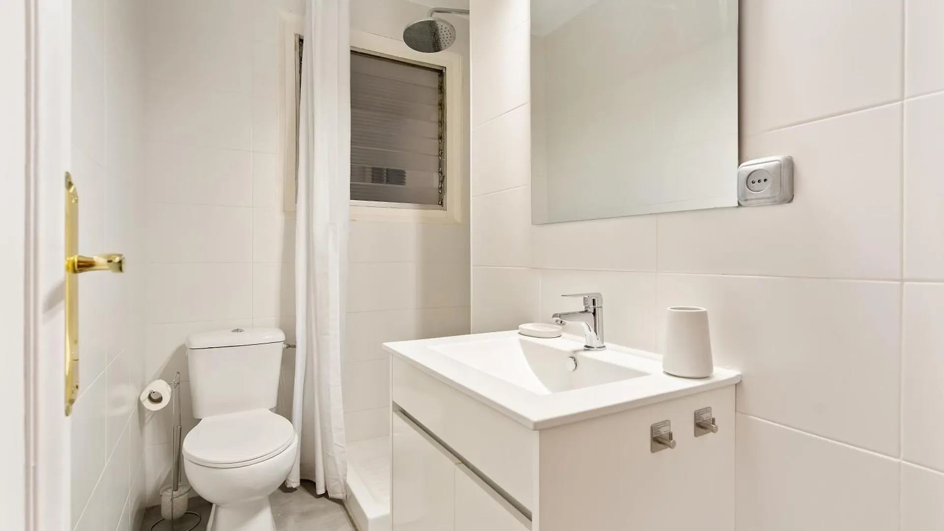 Stunning 5Br Apt With Sagrada Familia Views Barcellona