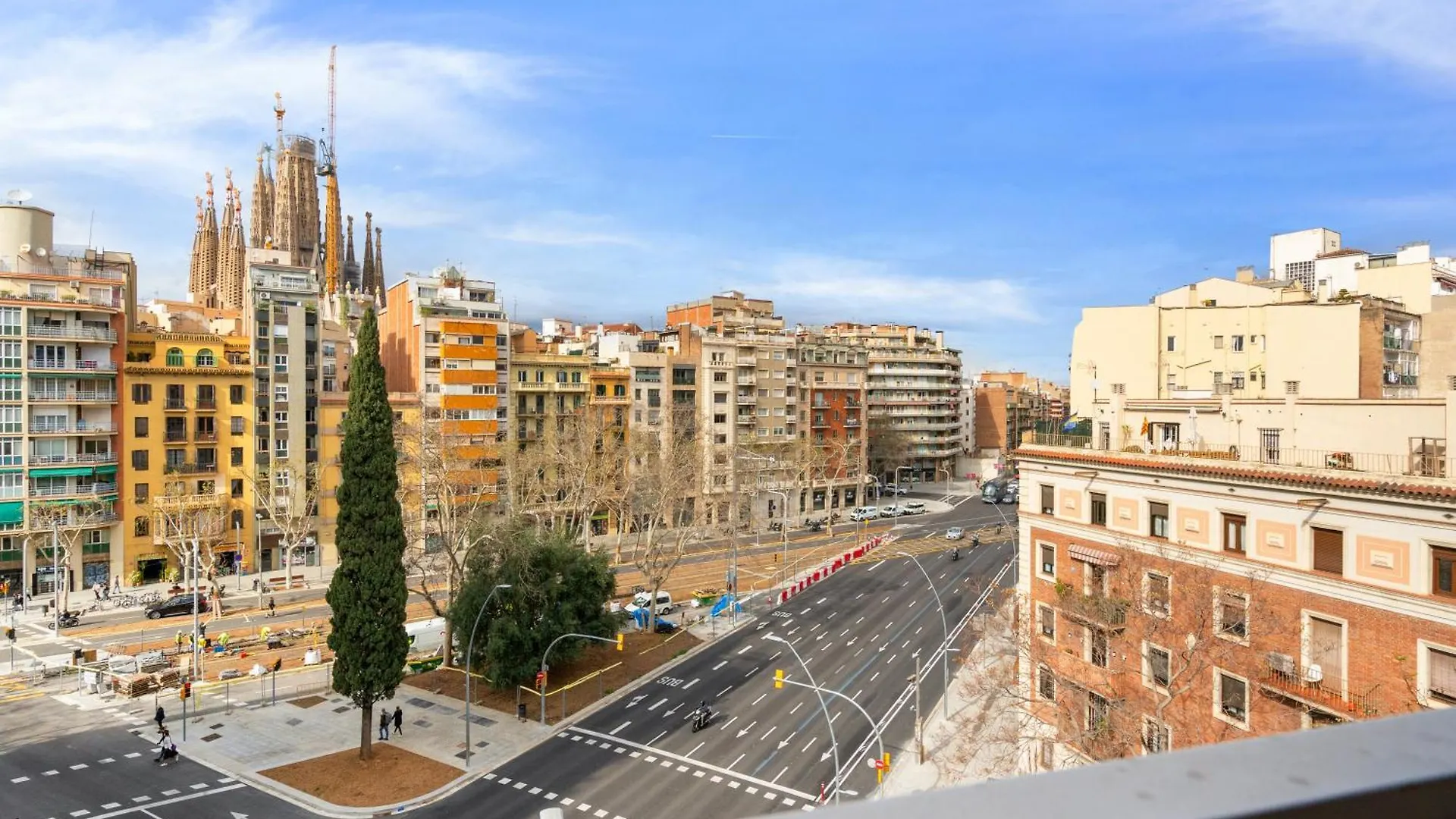 Stunning 5Br Apt With Sagrada Familia Views Barcellona